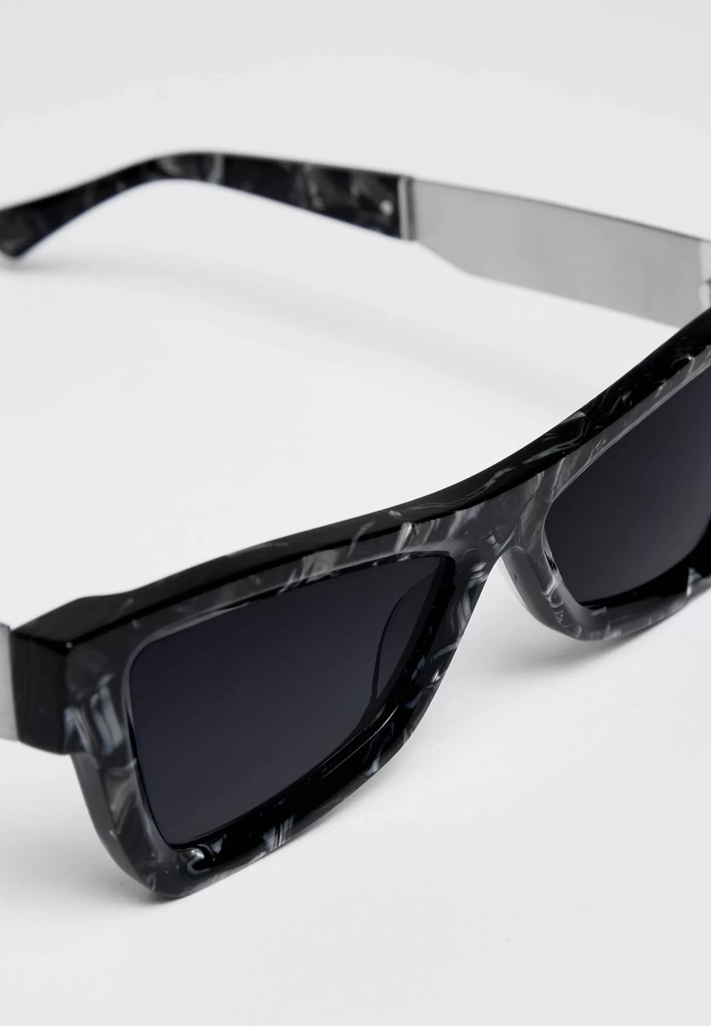 Corsica Sunglasses - Marble-Manière De Voir Clearance
