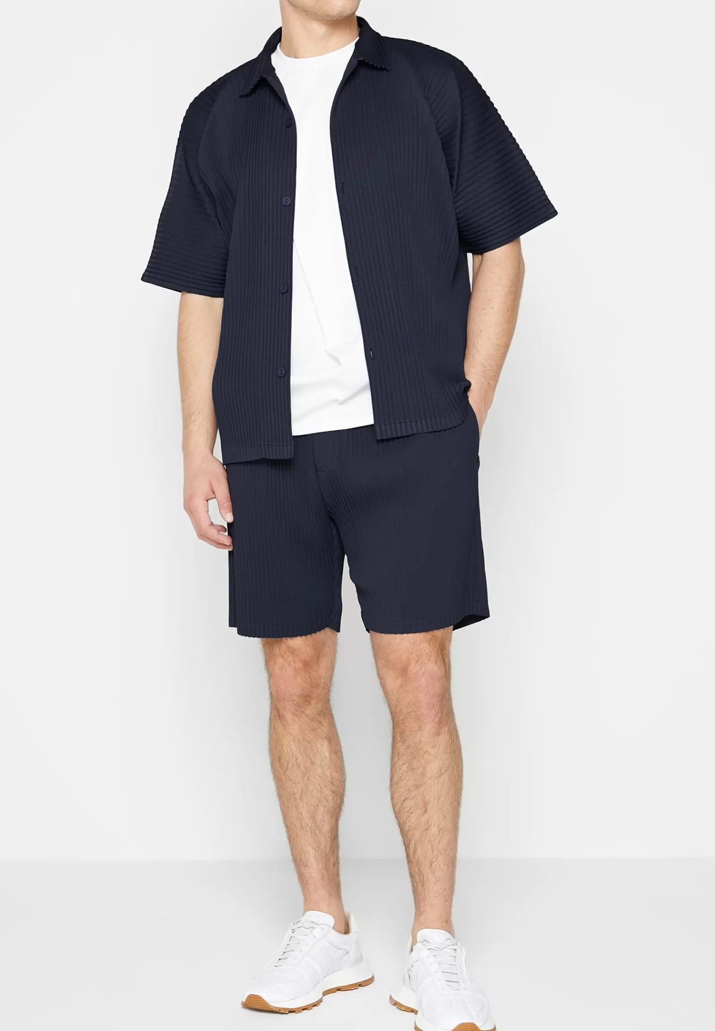 Pleated Shorts - -Manière De Voir Flash Sale