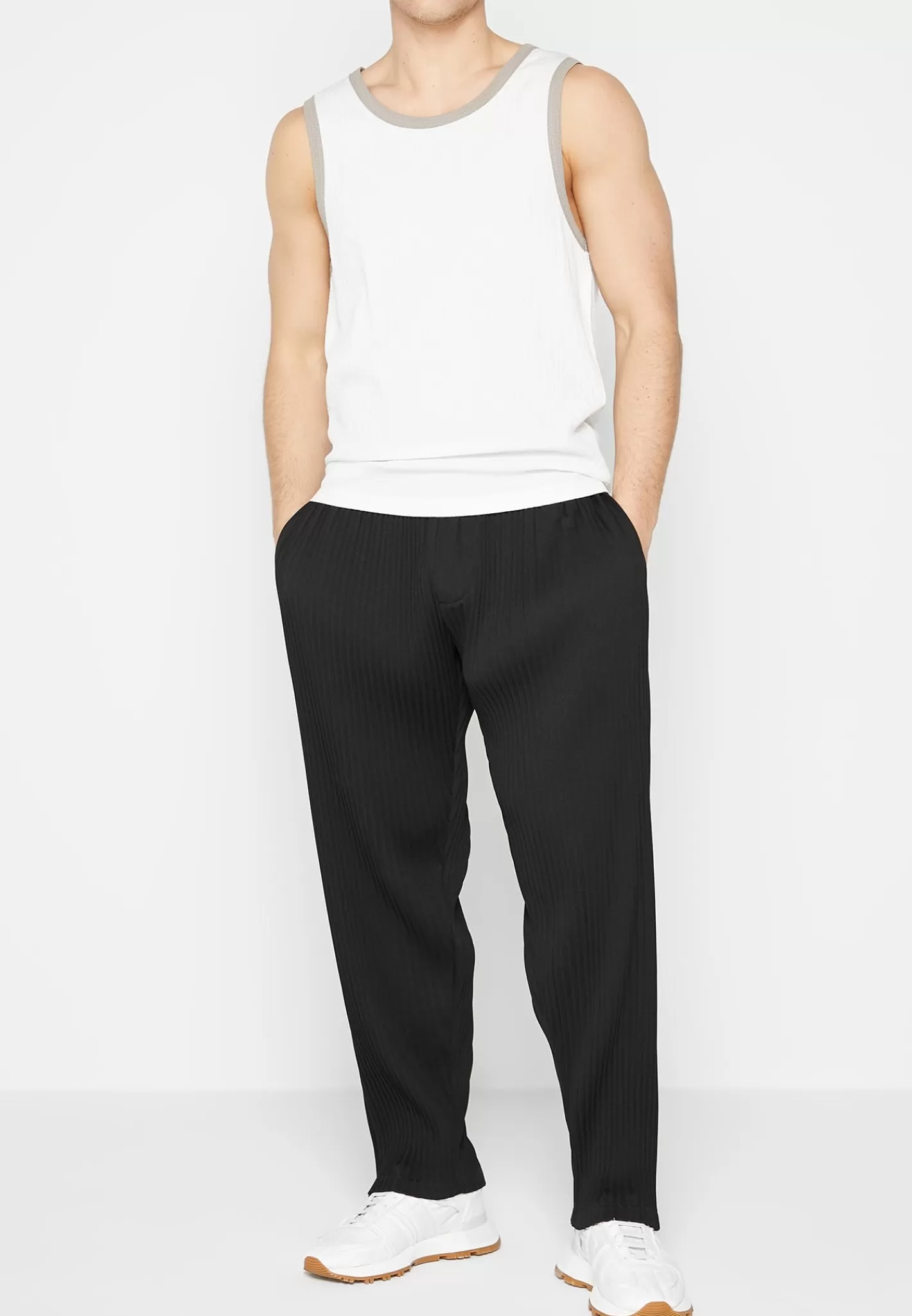 Pleated Trousers - -Manière De Voir Clearance