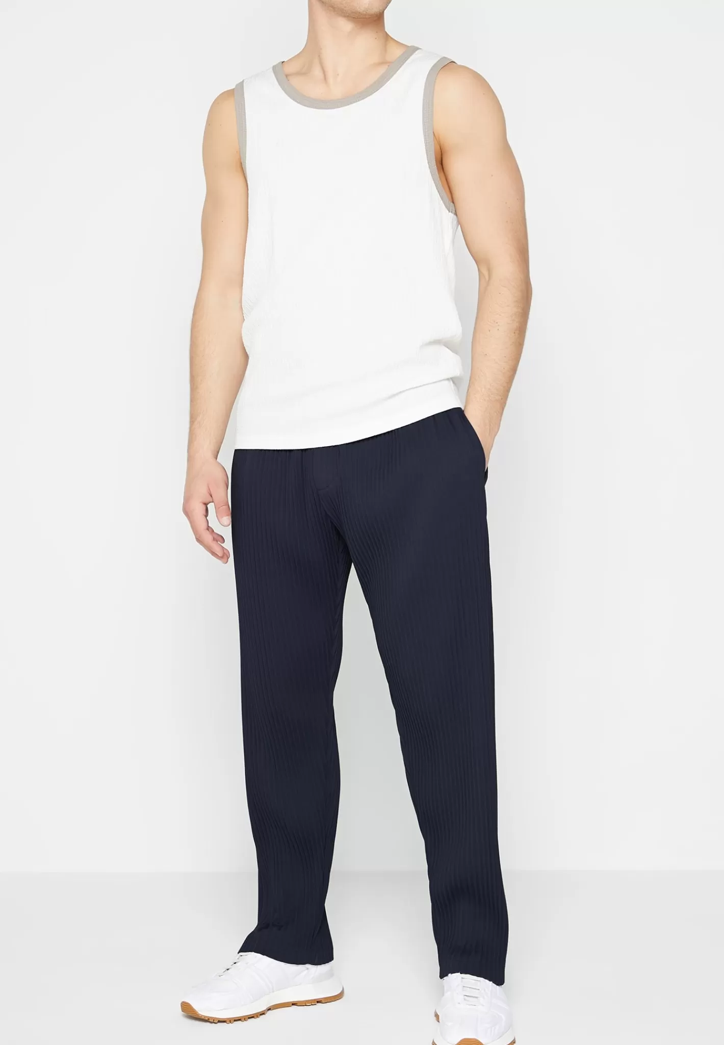 Pleated Trousers - -Manière De Voir Clearance