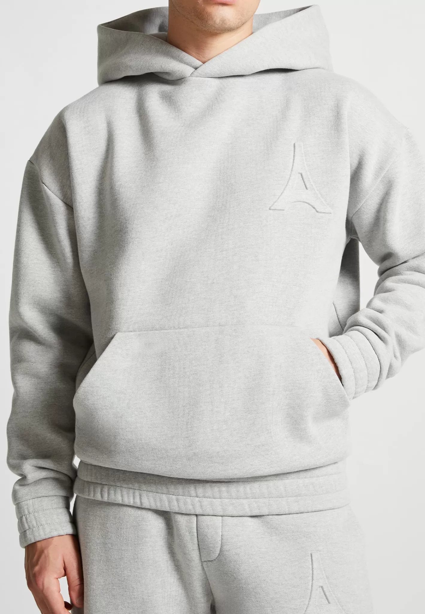 Éternel 420GSM Eiffel Embossed Hoodie - -Manière De Voir Fashion