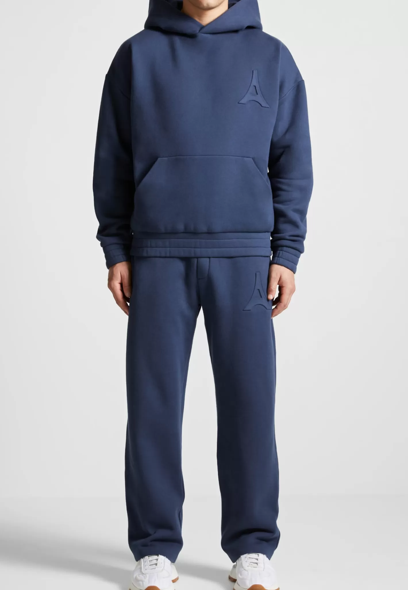 Éternel 420GSM Eiffel Embossed Joggers - Airforce Blue-Manière De Voir Cheap