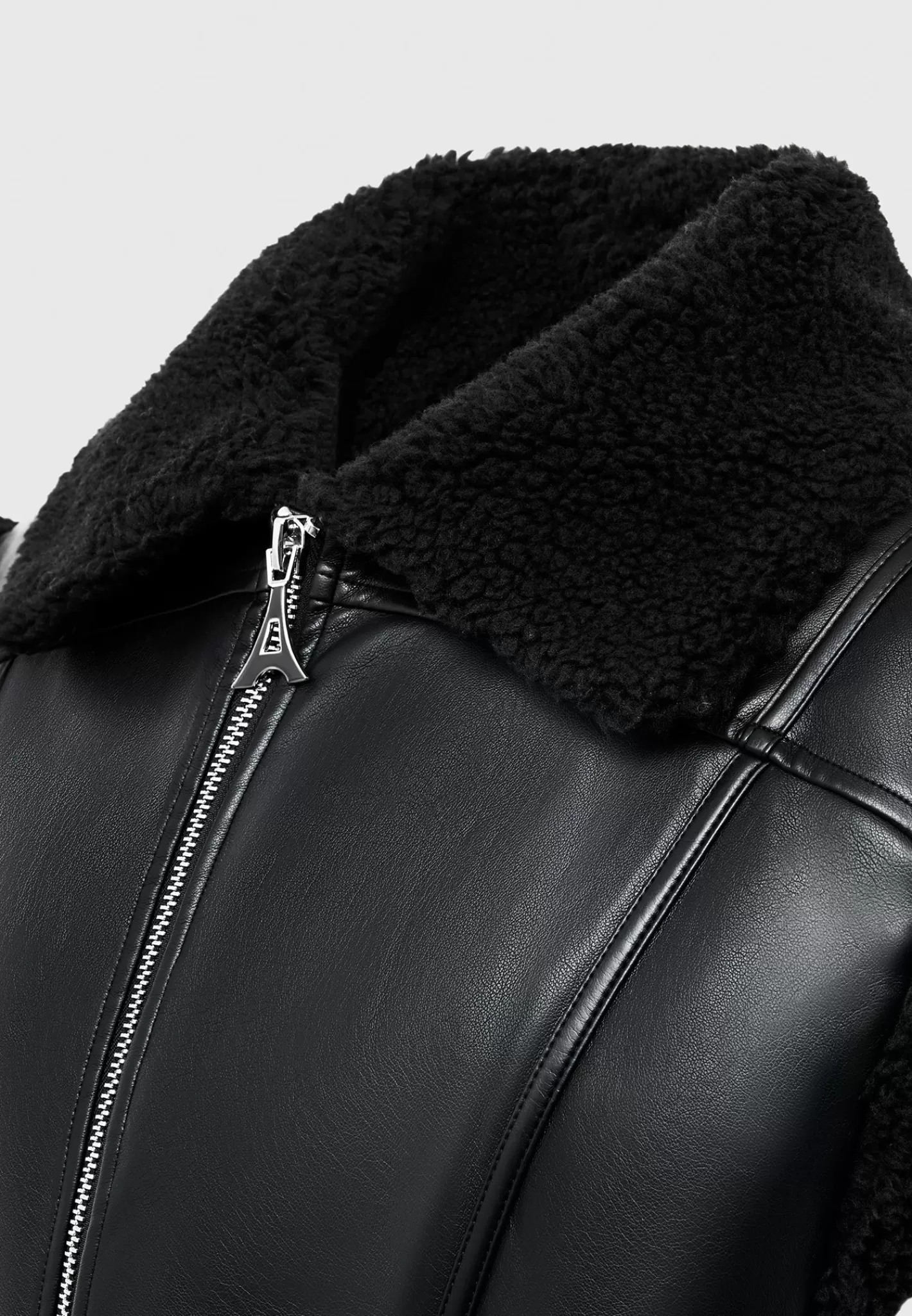 Vegan Leather and Borg Oversized Gilet - -Manière De Voir Hot